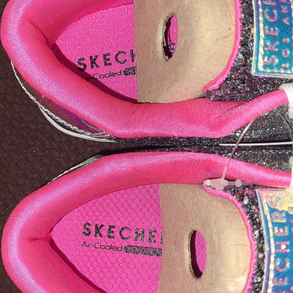 New Skechers Los Angeles Street sneakers size 6 kids equals 7.5 womans - Picture 3 of 7